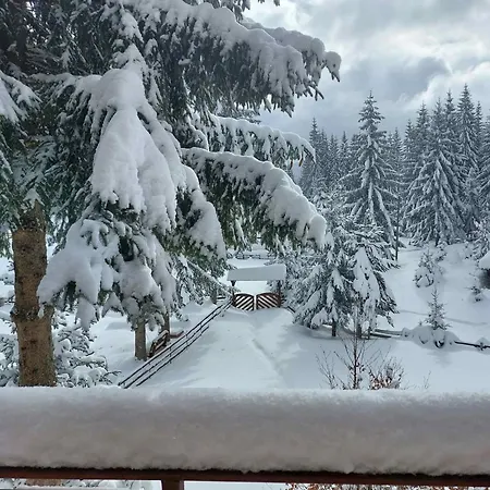 Planinska Kuca Mali Raj * Jahorina